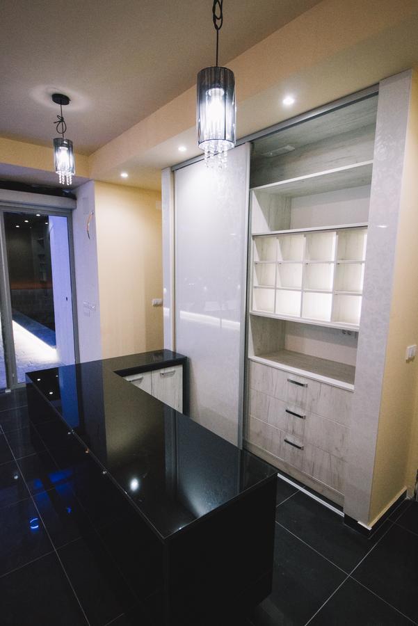 Crystal Apartments 울친 외부 사진