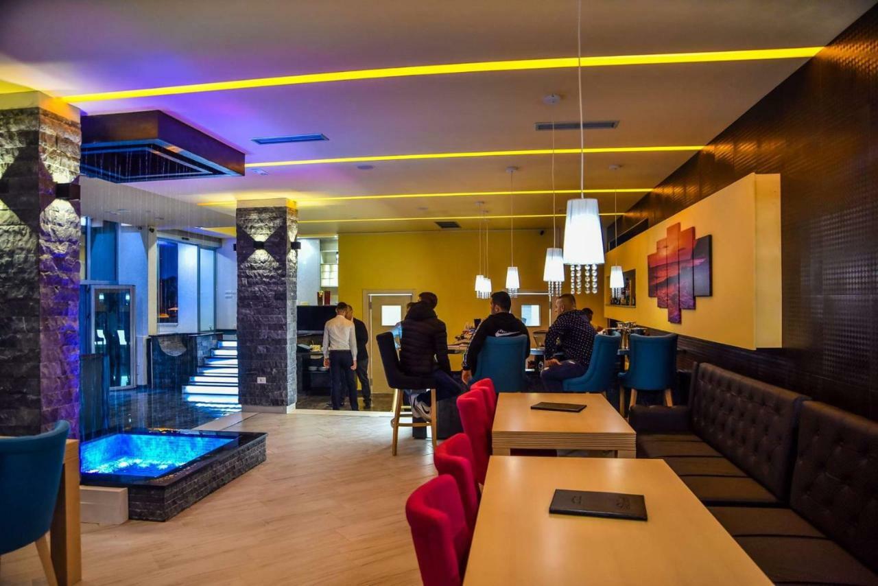 Crystal Apartments 울친 외부 사진